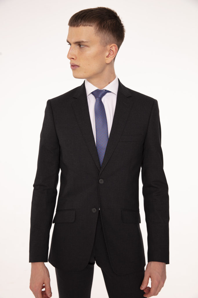 Suit Lorem - Filip Lebelt